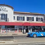 Hotel Hotel & Spa La Villa 3*