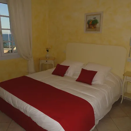 Hotel Hôtel&spa La Sainte-Maxime