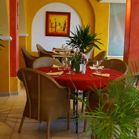 Hotel Hotel & Spa La Villa 3*