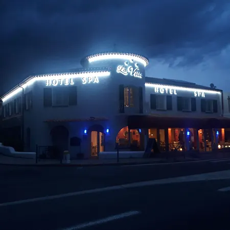 & La Отель