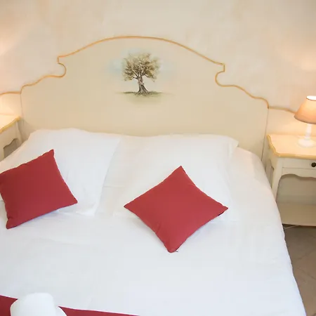 Hotel Hotel & Spa La Villa 3*