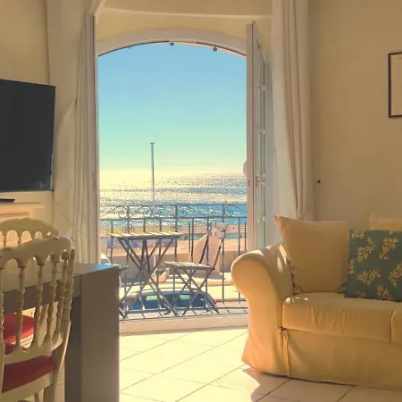 Hotel Hotel & Spa La Villa 3*