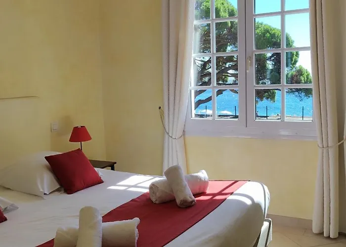 Hotel & Spa La Villa 3*